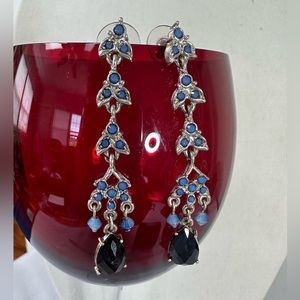 Vintage 1928 dangling blue rhinestone earrings